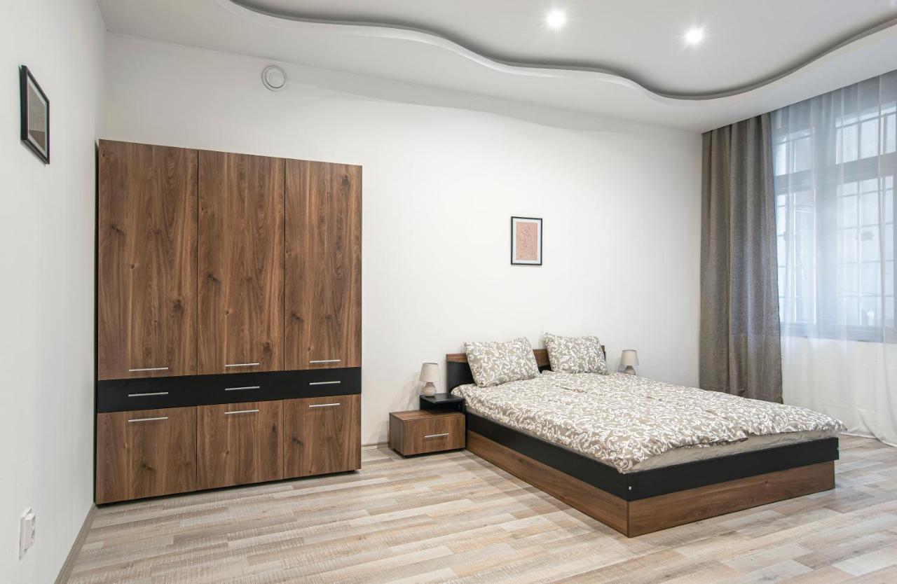Bilyana'S 1 Bedroom Central Apartment София Экстерьер фото