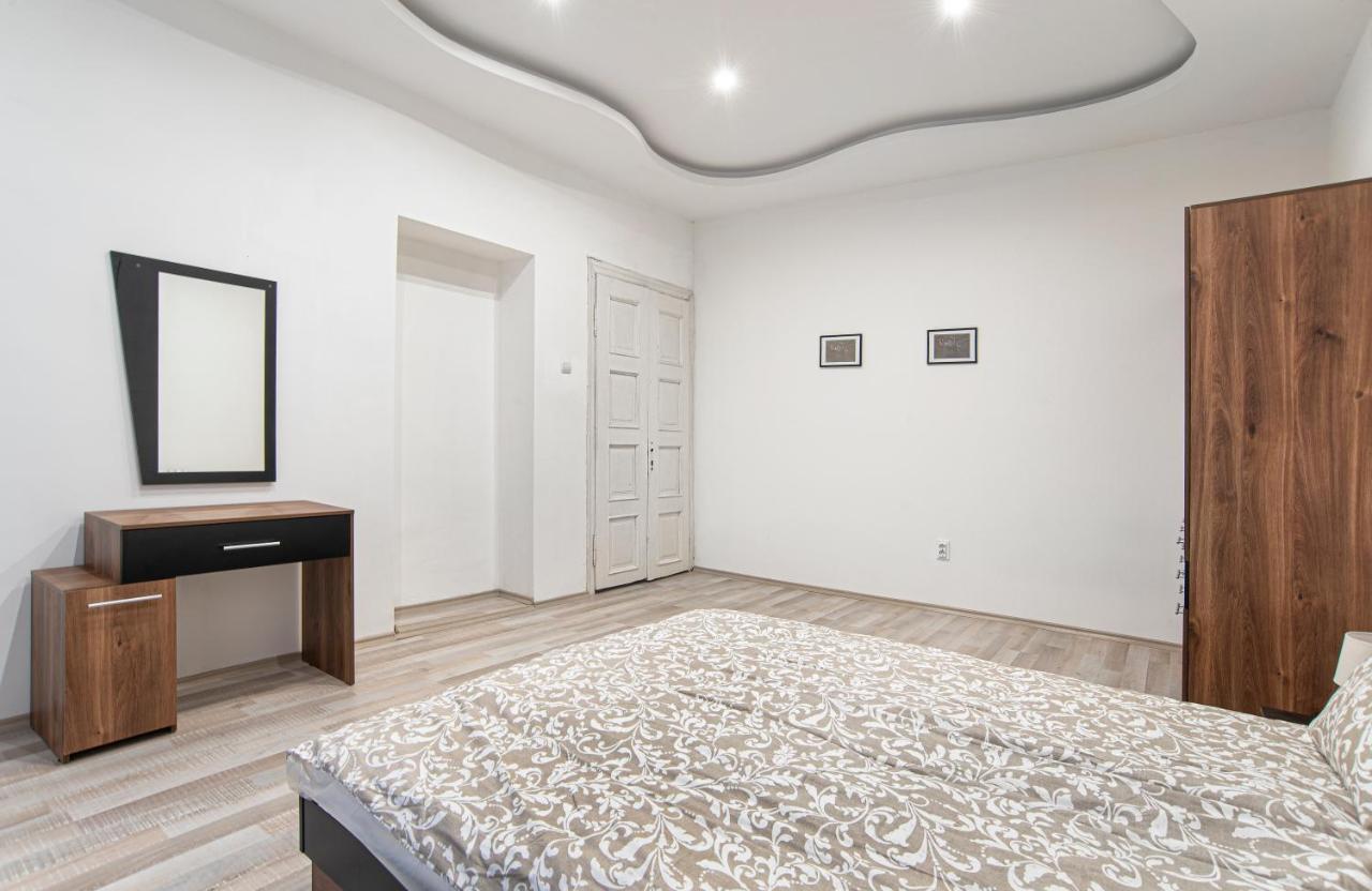 Bilyana'S 1 Bedroom Central Apartment София Экстерьер фото